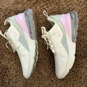 Nike Air Max 270